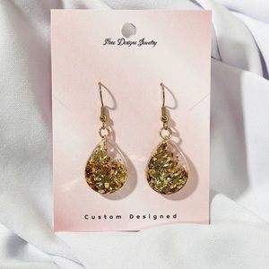 💛18K Gold Flaked Earrings💛